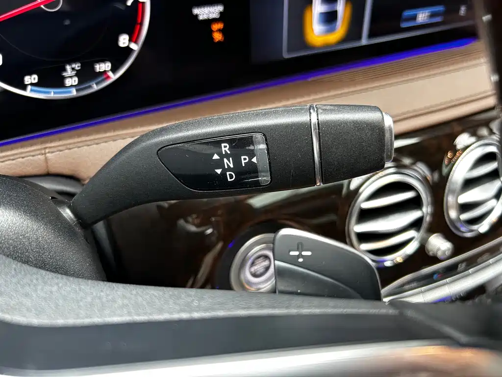Mercedes-Benz Maybach S-Class 2019 — фото 10