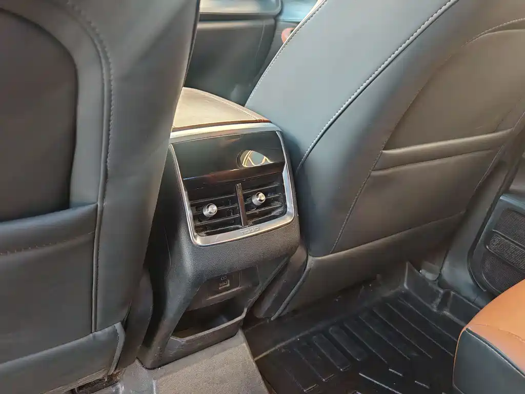 Chery Tiggo 8 PLUS 2021 — фото 16