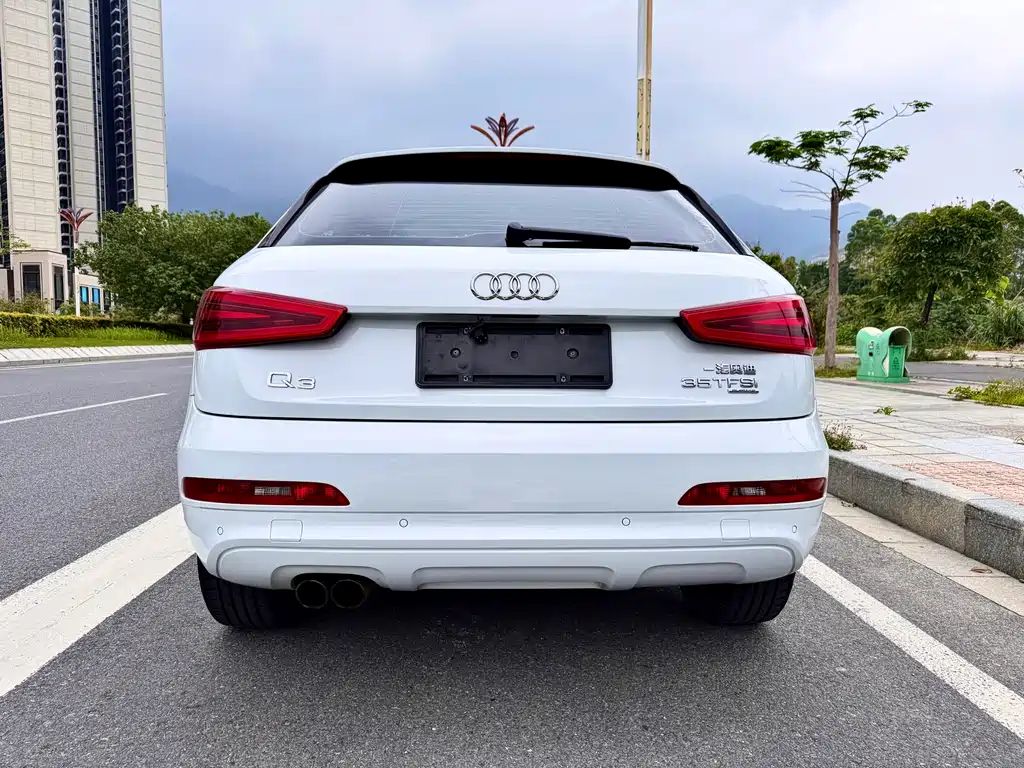 Audi Q3 2015 — фото 4