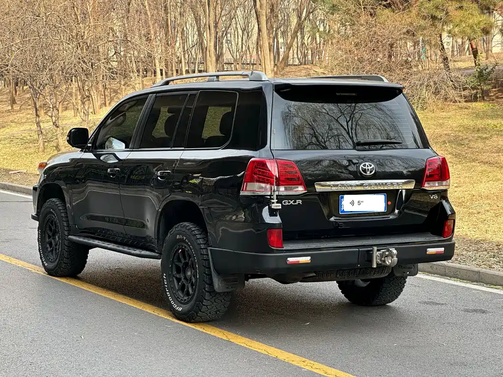 Toyota Land Cruiser 2016 — фото 12