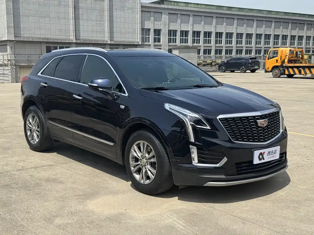 Cadillac XT5 2021 — фото 3