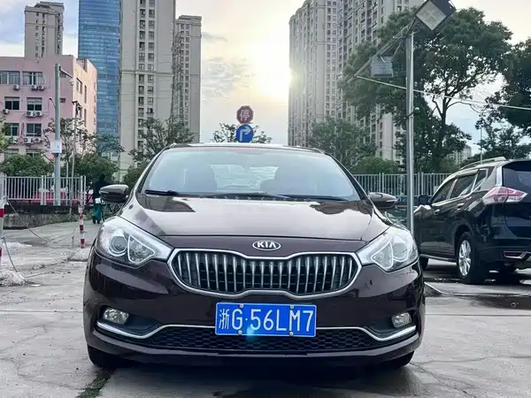 Kia K3 2015
