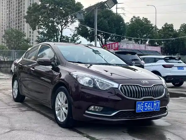 Kia K3 2015