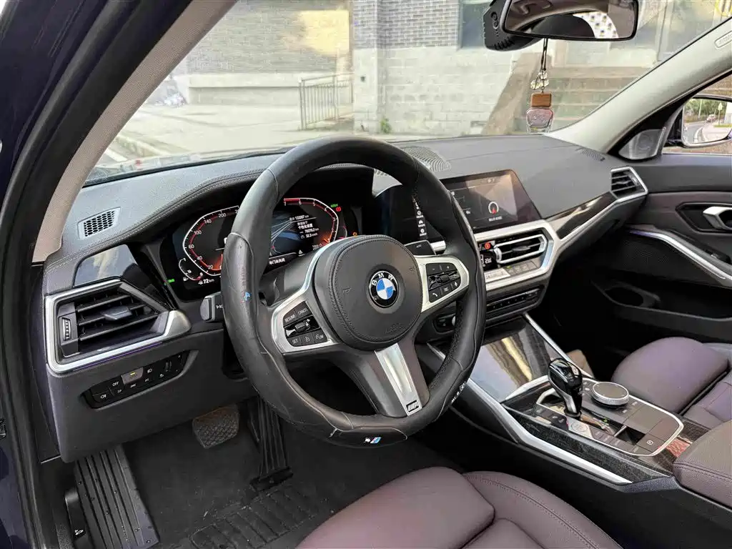 BMW 3 Series 2020 — фото 14