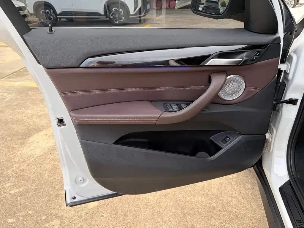 BMW X1 2021 — фото 16