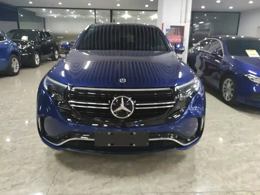 Mercedes-Benz EQC 2021 — фото 2