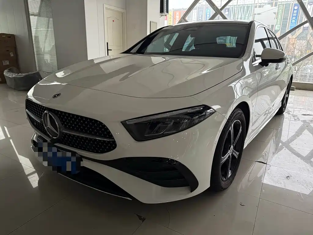 Mercedes-Benz A-Class 2024