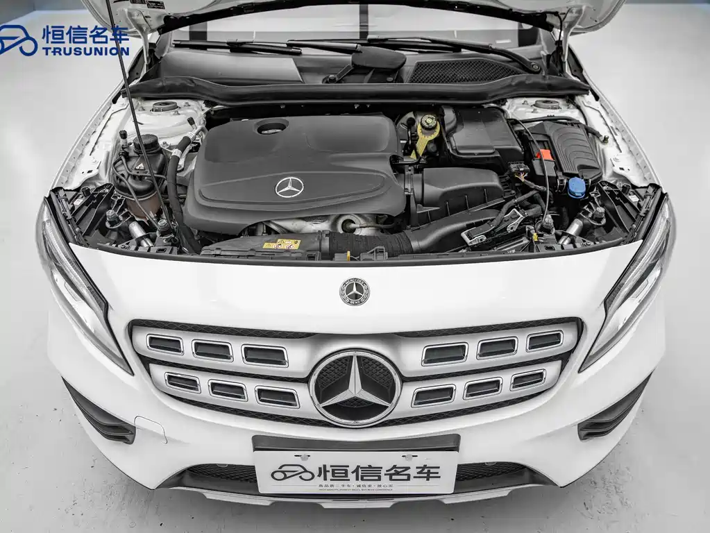 Mercedes-Benz GLA 2019 — фото 20