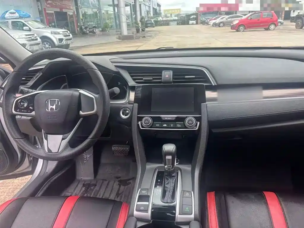 Honda Civic 2021 — фото 10