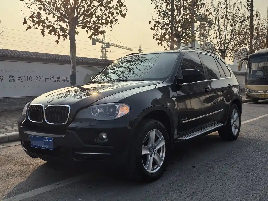 BMW X5 2010 — фото 3