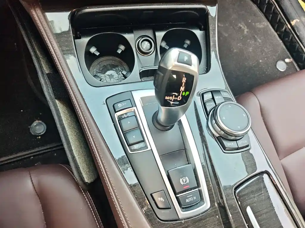 BMW 5 Series 2016