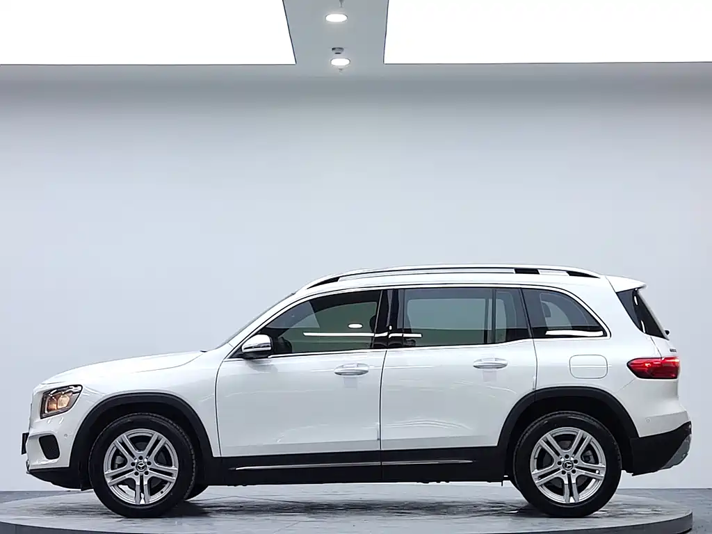 Mercedes-Benz GLB 2020