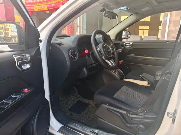 Jeep Compass 2015