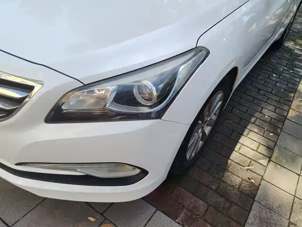 Hyundai Mistra 2015