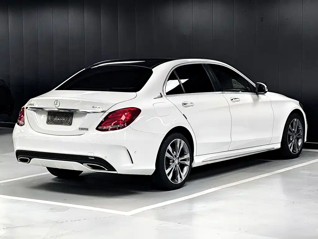 Mercedes-Benz C-Class 2016 — фото 18