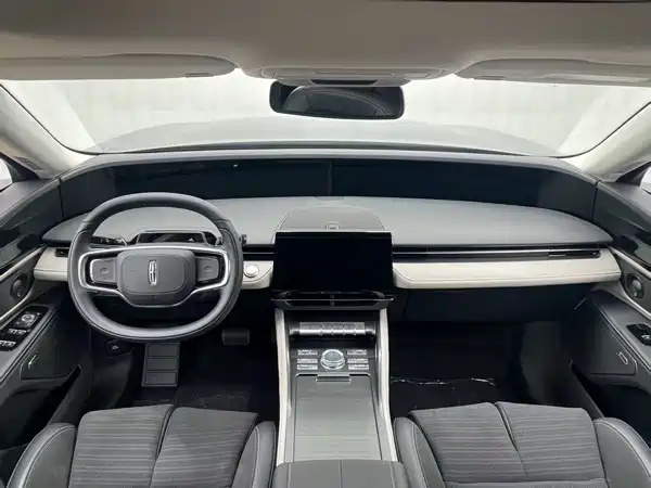 Lincoln Nautilus 2025