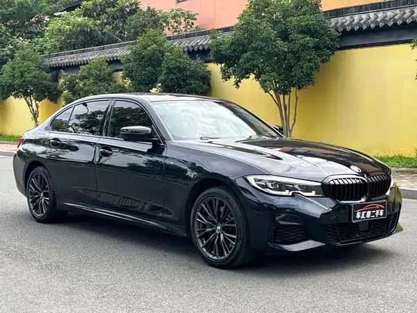 BMW 3 Series 2021