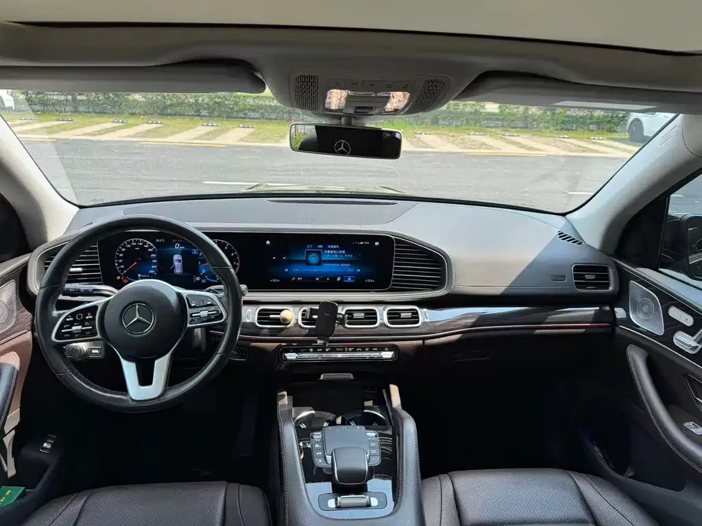 Mercedes-Benz GLE 2020 — фото 9