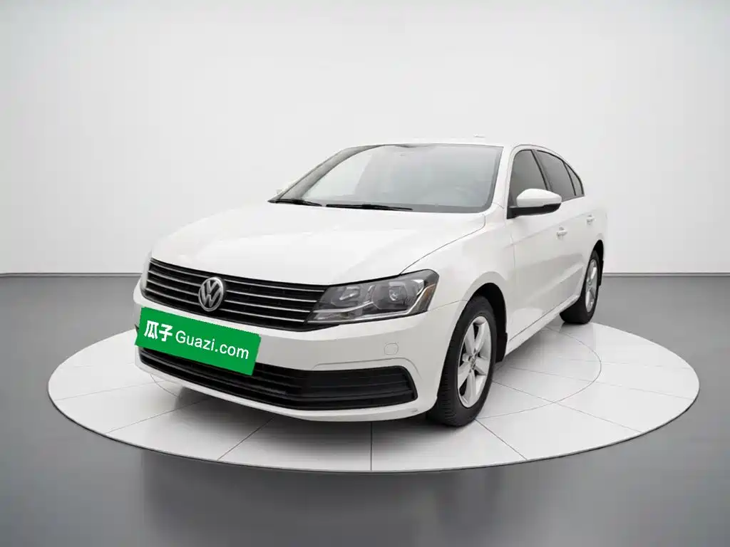 Volkswagen Lavida 2016 — фото 1