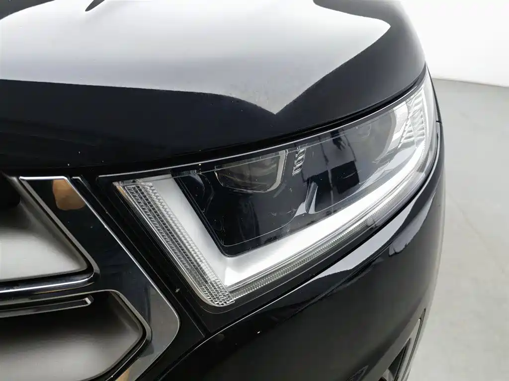 Ford Edge 2019 — фото 7