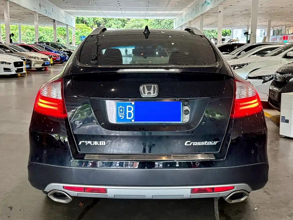 Honda Crosstour 2015 — фото 4