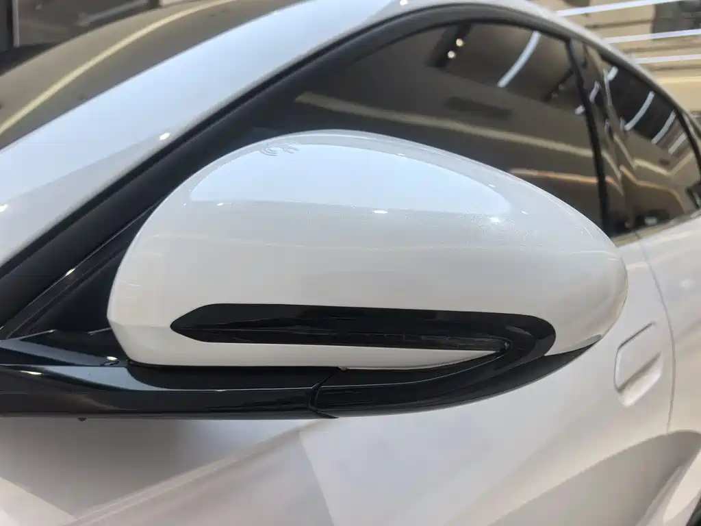BYD Seal 06 2025 — фото 20