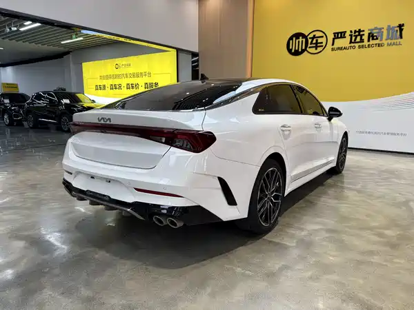 Kia K5 2023