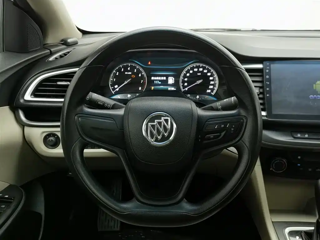 Buick Excelle 2017 — фото 11