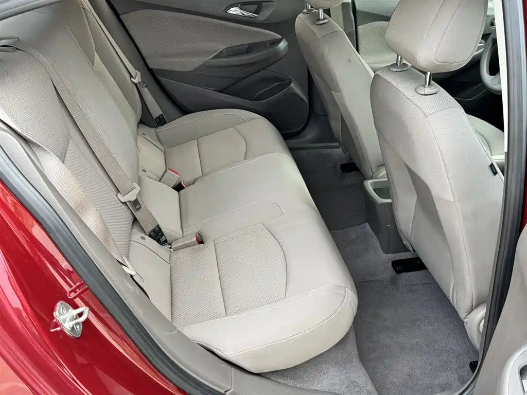 Chevrolet Cruze 2016 — фото 12
