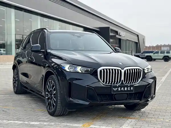 BMW X5 2023