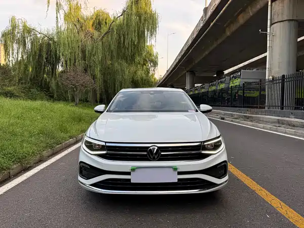 Volkswagen Bora 2024
