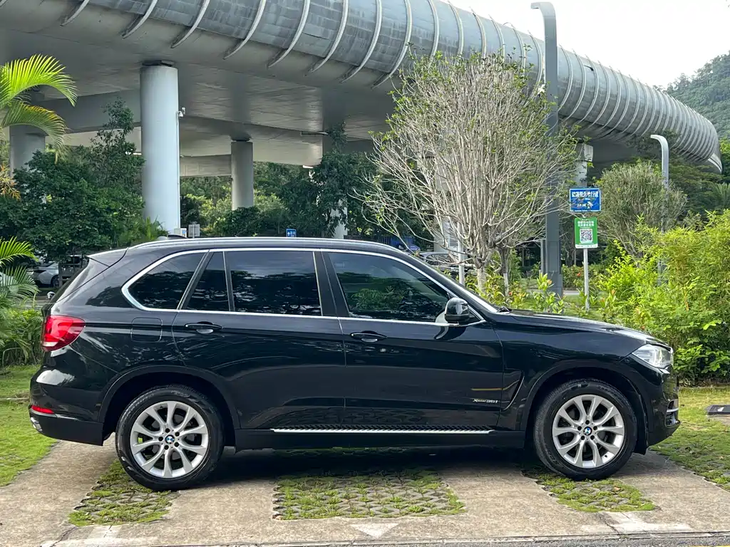 BMW X5 2014 — фото 6