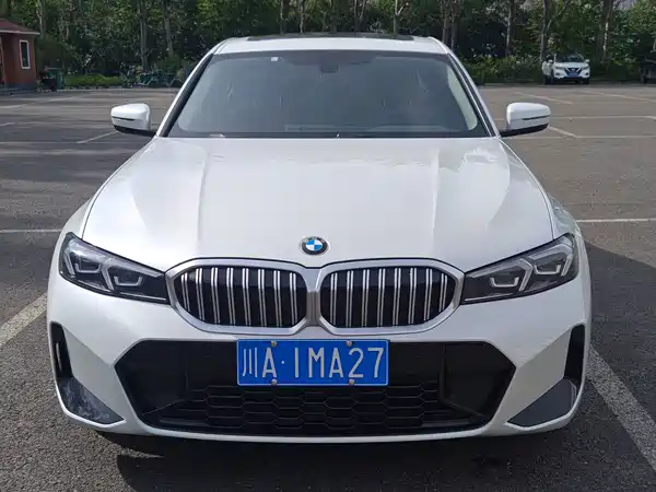 BMW 3 Series 2023