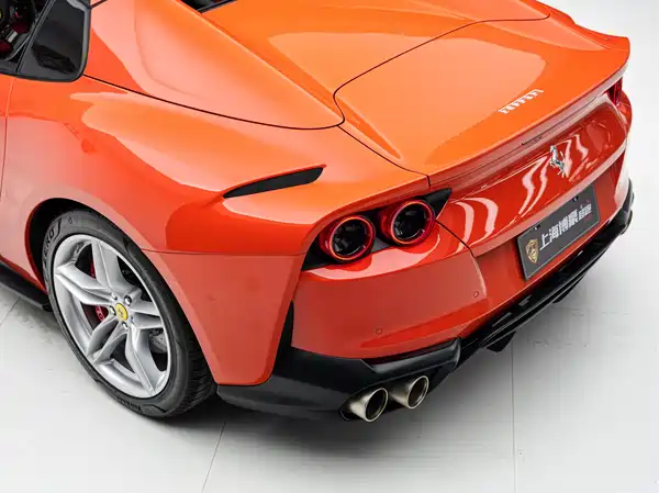 Ferrari 812 2021