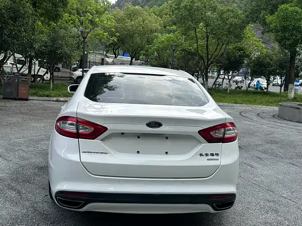 Ford Mondeo 2013