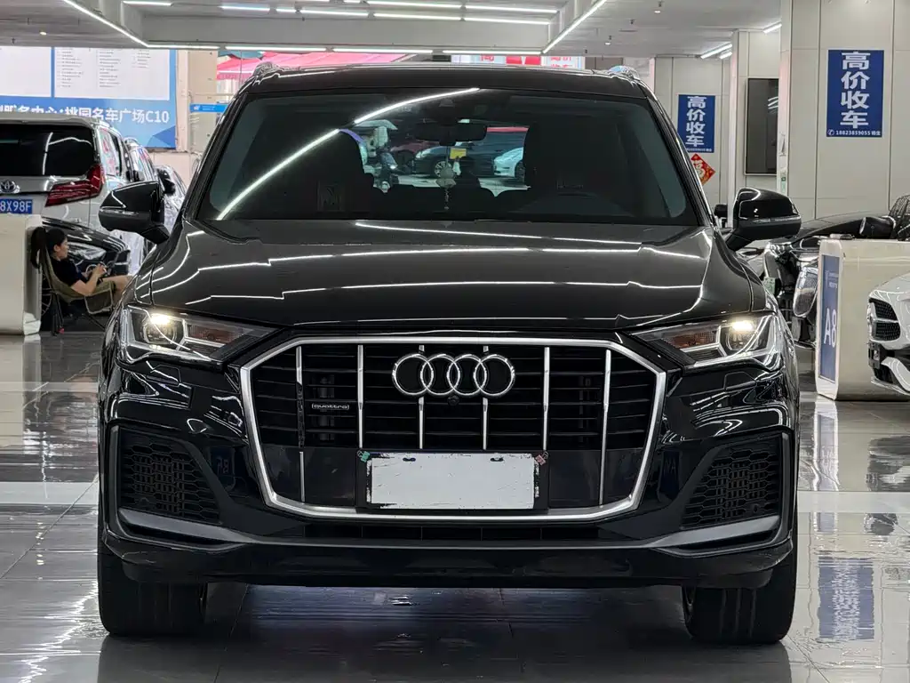 Audi Q7 2022 — фото 2
