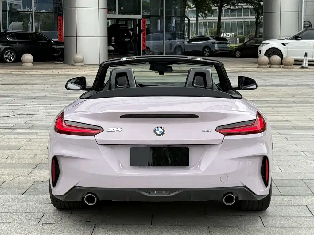 BMW Z4 2021 — фото 12