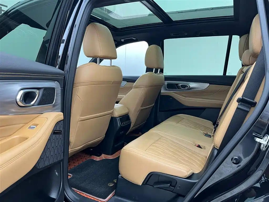 GAC Motor Trumpchi GS8 2023 — фото 2