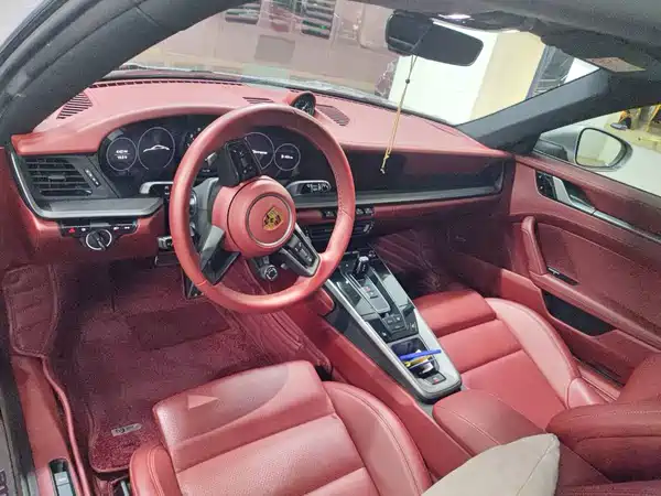 Porsche 911 2020