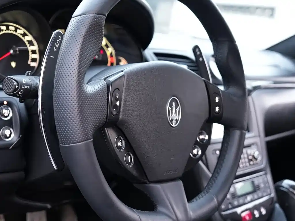 Maserati Granturismo 2014 — фото 6