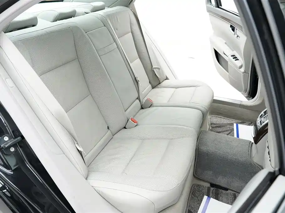 Mercedes-Benz S-Class 2011 — фото 30