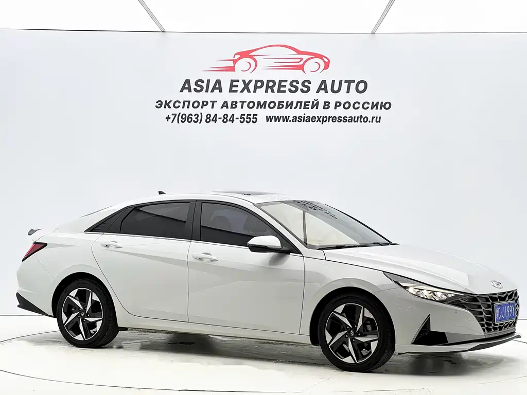 Hyundai Elantra 2022 — фото 3
