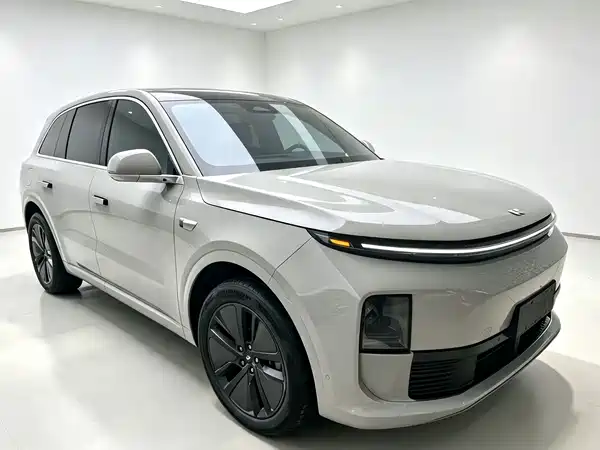 Li Auto L6 2024