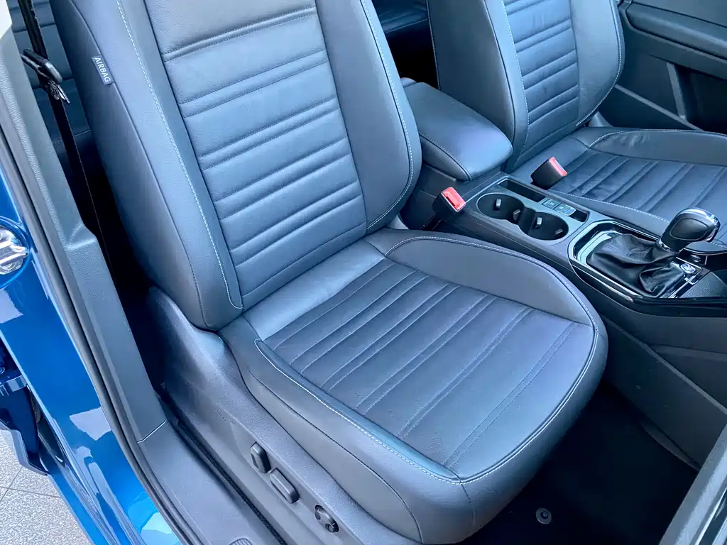 Volkswagen Touran 2017 — фото 17