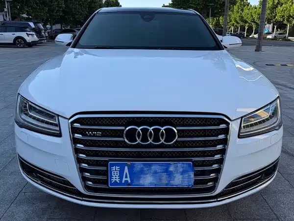 Audi A8 2013