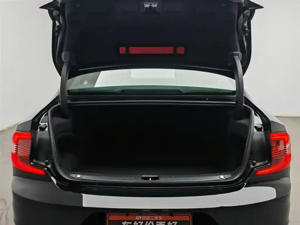 Volvo S90 2021 — фото 16