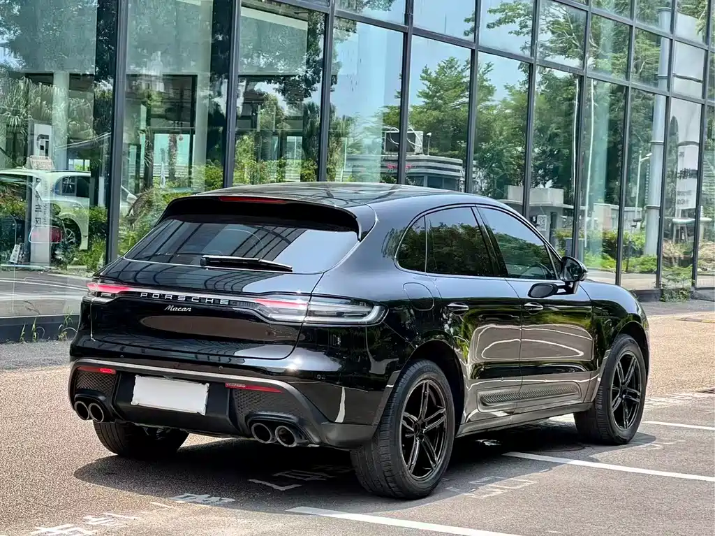 Porsche Macan 2022 — фото 13
