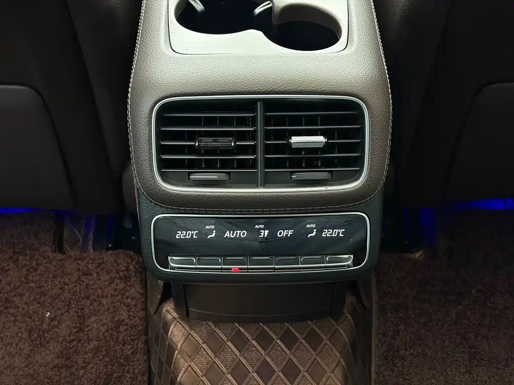 Mercedes-Benz GLS 2023 — фото 21