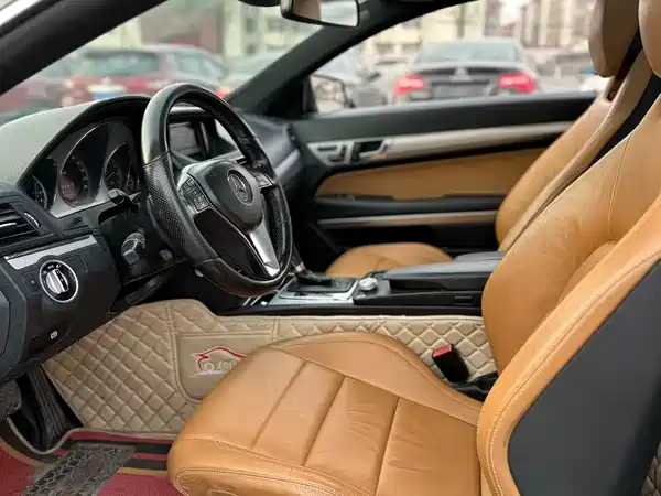 Mercedes-Benz E-Class 2012