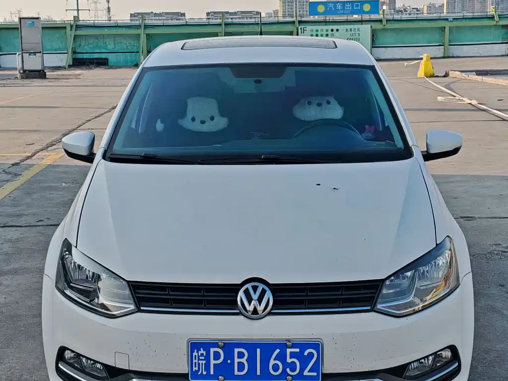 Volkswagen Polo 2018 — фото 1
